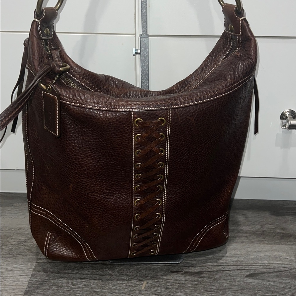 Coach Chelsea Laced Brown Pebbled Leather Duffle Shoulder Bag VINTAGE - Picture 4 of 16